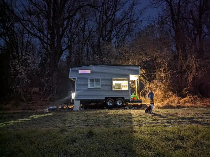 Fully Off Grid Tiny Home on Wheels! — 1 bedroom Tiny House — 240 sqft for sale in Lancaster, Pennsylvania