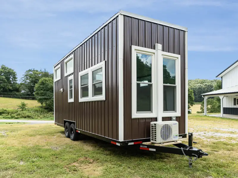 The "LENA" TINY HOME photo 2