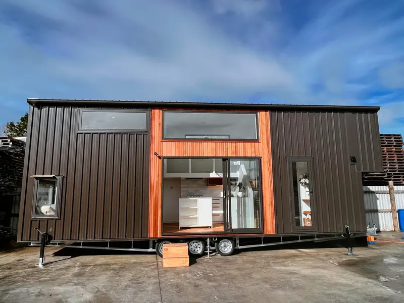 32' Luxury Tiny Home with Full Height Kitchen & 2 Bedrooms! — 2 bedroom Tiny House — 288 sqft for sale in San Diego, California