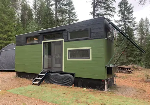 Beautiful tiny home for sale! detail photo 2