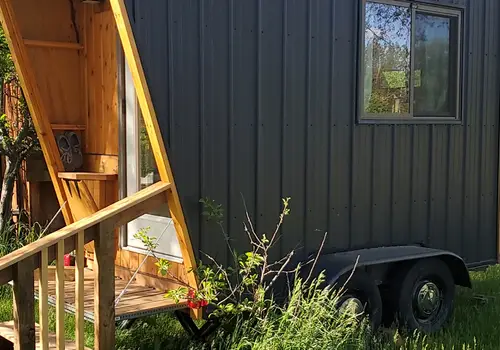 Luxury Mobile Office / Studio detail photo 2
