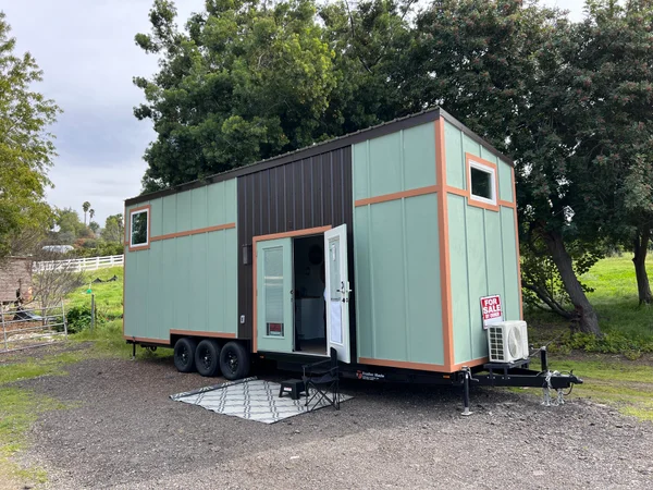 Designer Tiny Home Full Kitchen and Bath