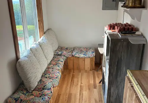 Custom Built 12” x 20” Tiny House/She Shed on skids detail photo 3