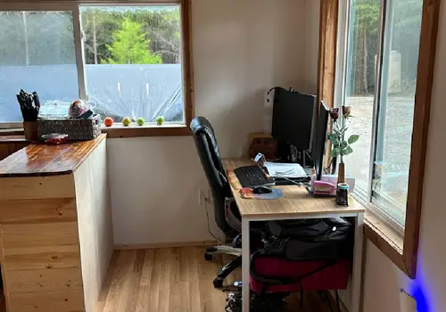 Custom Built 12” x 20” Tiny House/She Shed on skids image 4