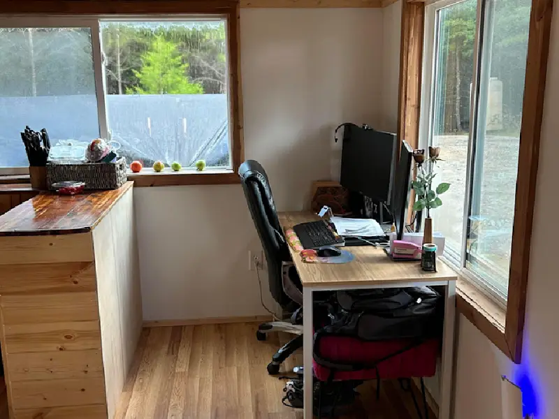 Custom Built 12” x 20” Tiny House/She Shed on skids photo 4