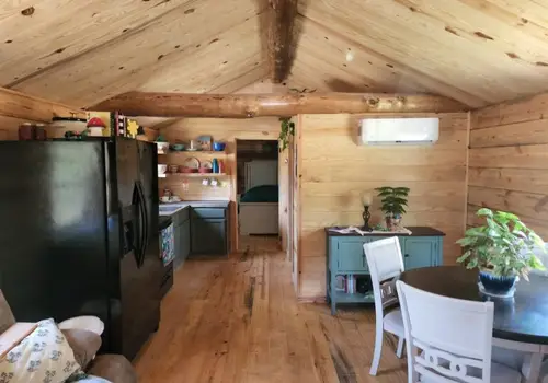 Real log cabin image 3