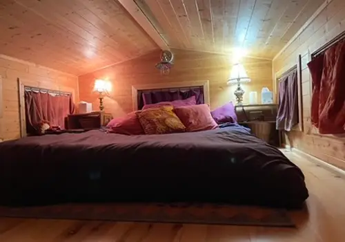 Professionally Built 26 ft Spacious Tiny House image 5