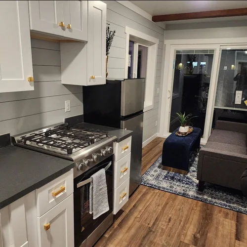 Ark's Beautiful Atlantic Model image 5