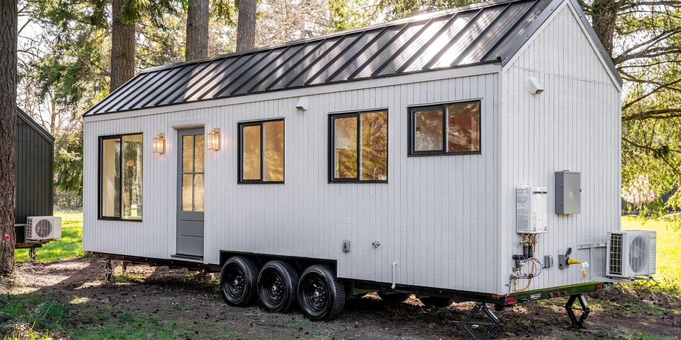 6 Essential Tips for Insuring Your Tiny Home in 2024 hero image