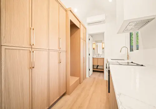 2024 Modern Tiny Home detail photo 3