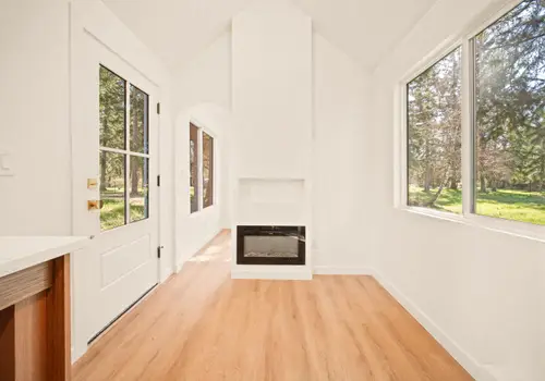 2024 Modern Tiny Home detail photo 2