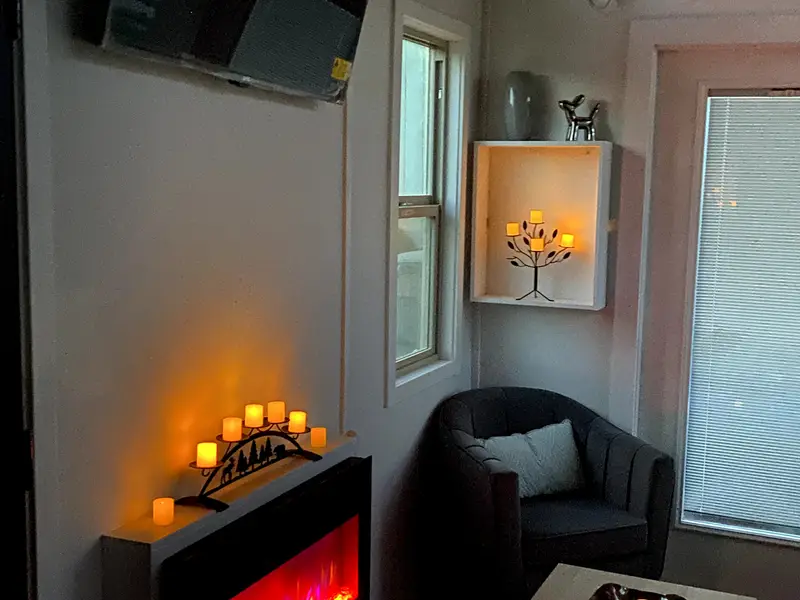 Beautiful & Practical Tiny Home! photo 3