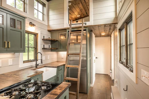 Brand new Timbercraft Teton model 2 bedroom handcrafted tiny home on wheels! image 4