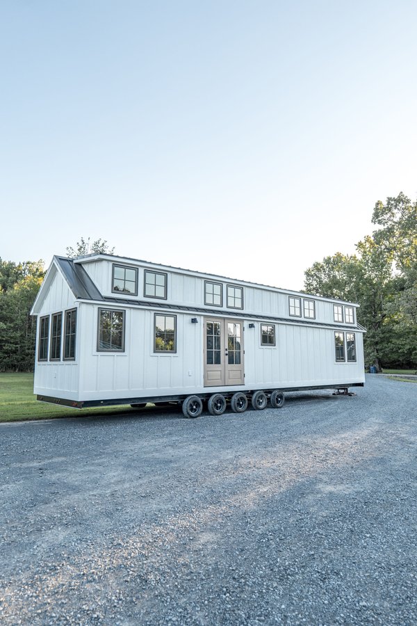 Timbercraft Bunkhouse 3 bedroom handcrafted tiny home!