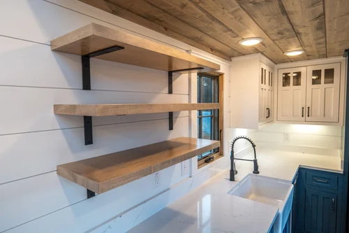 Timbercraft Bunkhouse 3 bedroom handcrafted tiny home! image 5