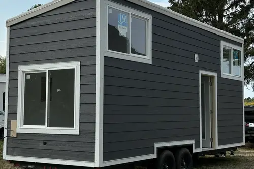 Everything you’d ever need in a tiny house - 2 bedroom Tiny House 196 sqft in Rock Hill, South Carolina