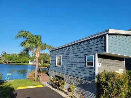 Orlando Lakefront Tiny Home Community image 3