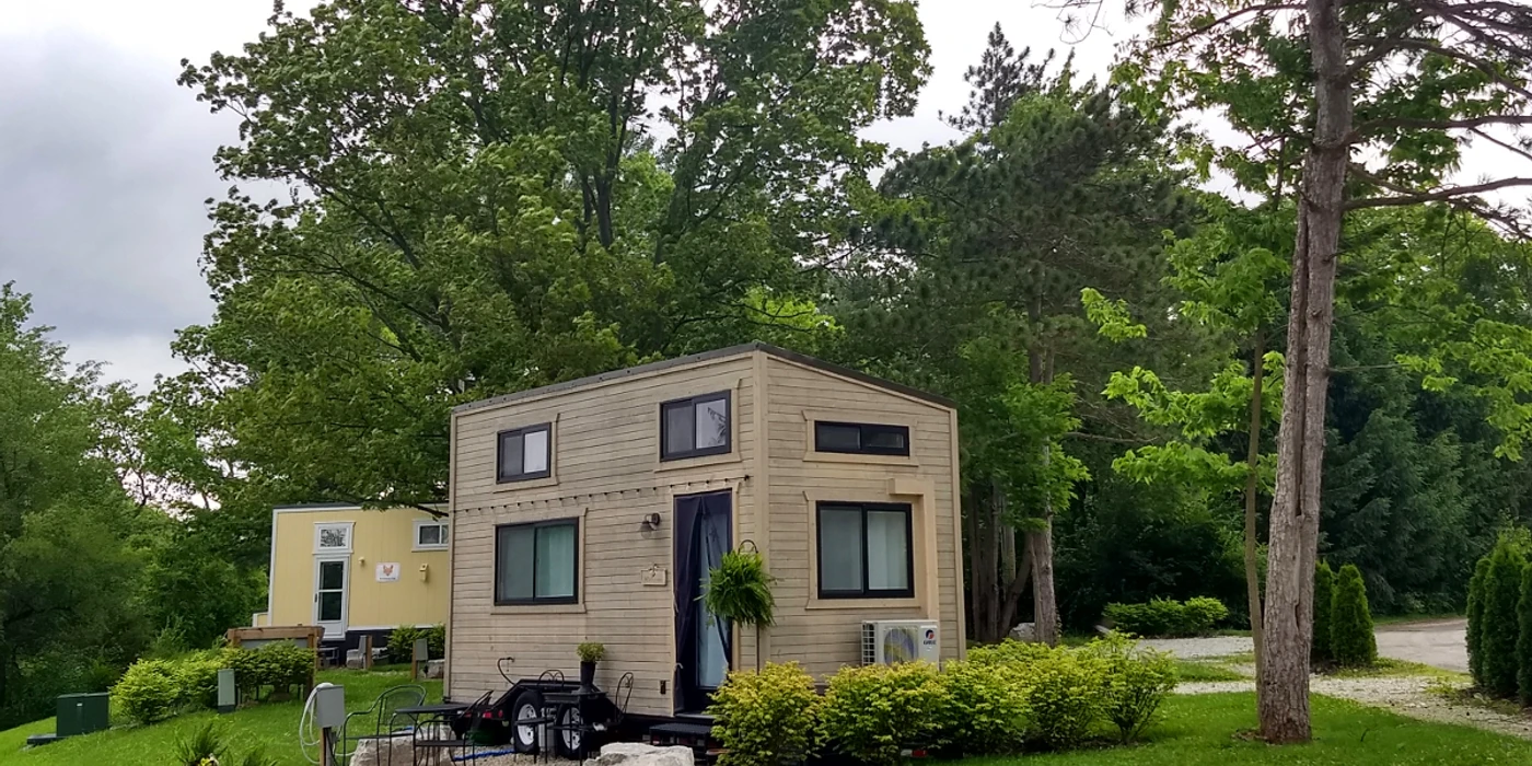 Checking Out Ohio’s Alternative Living Communities: 3 Unique Options for Modern Nomads hero image