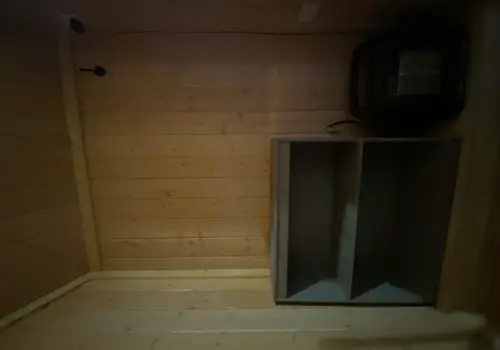 Off Grid Tiny House detail photo 4