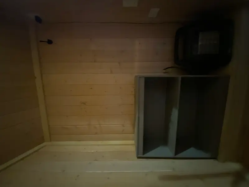 Off Grid Tiny House photo 4