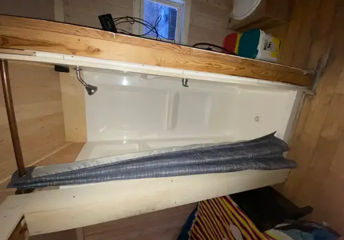 Off Grid Tiny House detail photo 5