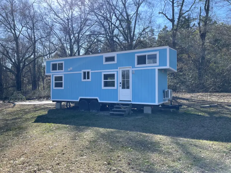 31' Tiny House, 3 bed, 1 bath — 3 bedroom Tiny House — 1049 sqft for sale in Slocomb, Alabama