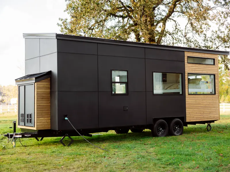 2024 Lux Tiny Home photo 3