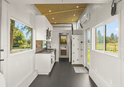 2024 Lux Tiny Home detail photo 5