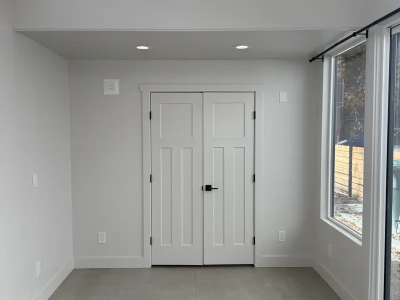 Modular Tiny Home - Highly Customizable, Turnkey ADU Space for Living, Working, or Escaping photo 3