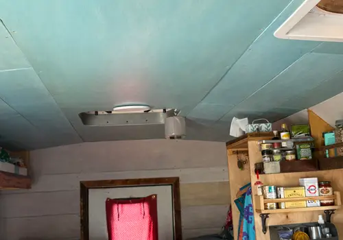 For Sale! Converted 2001 Diesel Bus Home in Denver! Delivery help available image 3