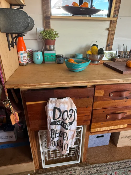 For Sale! Converted 2001 Diesel Bus Home in Denver! Delivery help available image 5