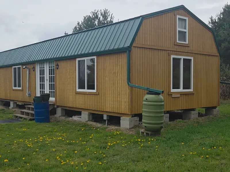 Amish-Built 16x48 Movable Cabin - Fully Furnished, Turnkey Living | Reed City, MI — Cabin — 2519 sqft for sale in Reed City, Michigan