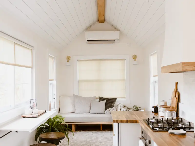 Skogsnest Tiny House - 26x8.5 - Scandinavian Moon Cabin photo 2