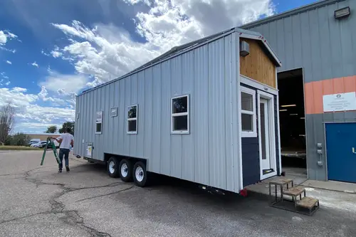Tiny Home For Sale in Colorado! - 1 bedroom Tiny House 240 sqft in Penrose, Colorado