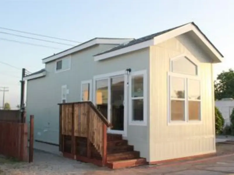 Beautiful 1 Bd+Loft - Full bath Park Model Home — 1 bedroom Model — 1309 sqft for sale in Monrovia, California