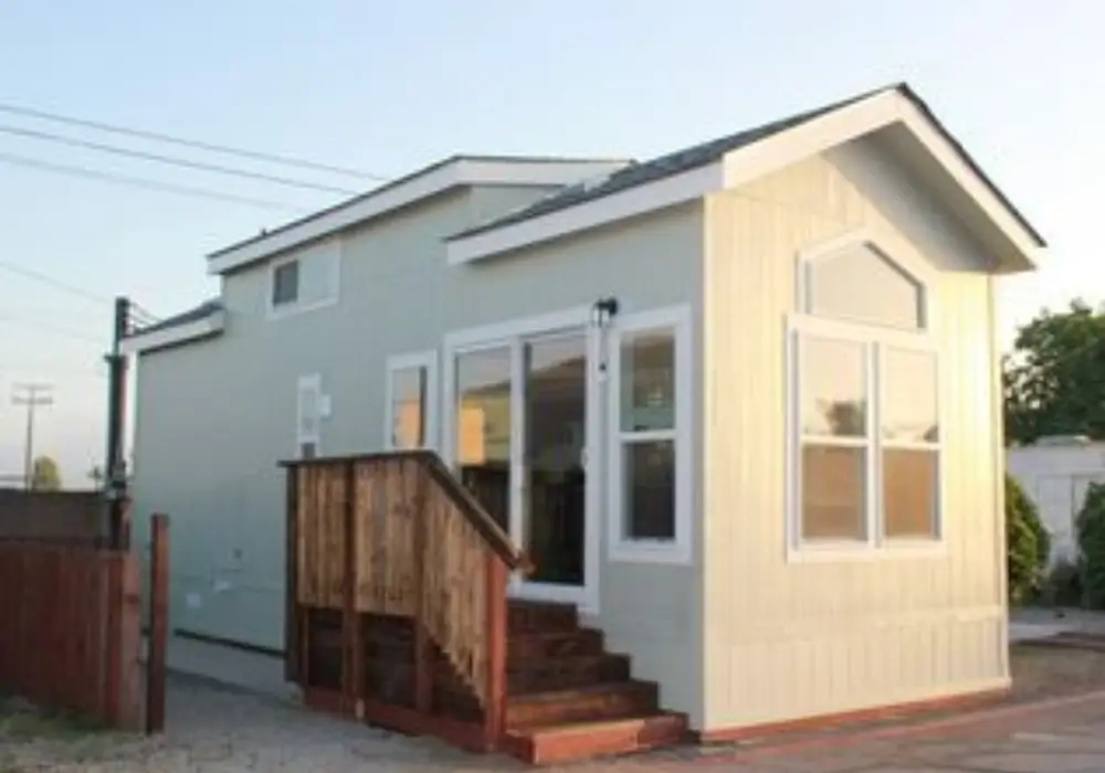 Beautiful 1 Bd+Loft - Full bath Park Model Home — 1 bedroom Model — 399 sqft for sale in Monrovia, California