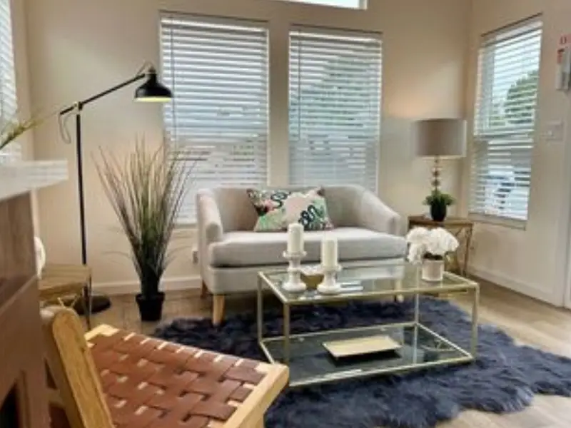 Beautiful 1 Bd+Loft - Full bath Park Model Home photo 2