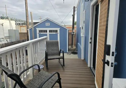 Amazing Tiny Home on wheels with catwalk! image 4