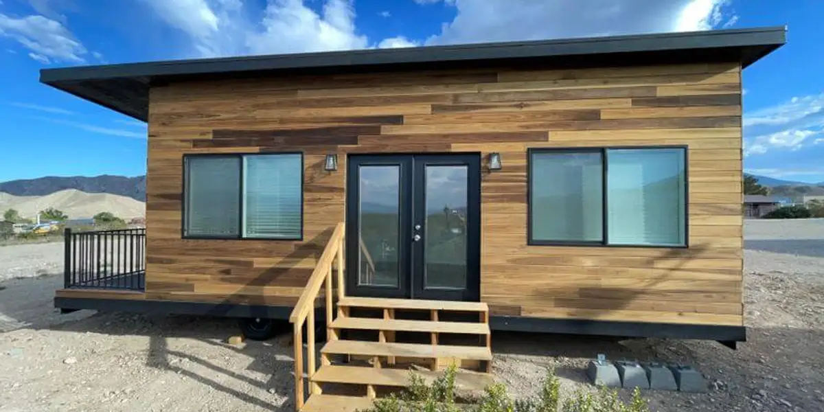 The State of Tiny Houses in 2025: Costs, Zoning & Living Off-Grid hero image