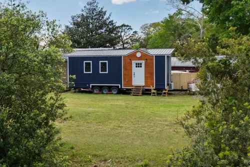 Certified, downstair sleeping, full size kitchen and bath - 1 bedroom Tiny House 285 sqft in Jacksonville, Florida