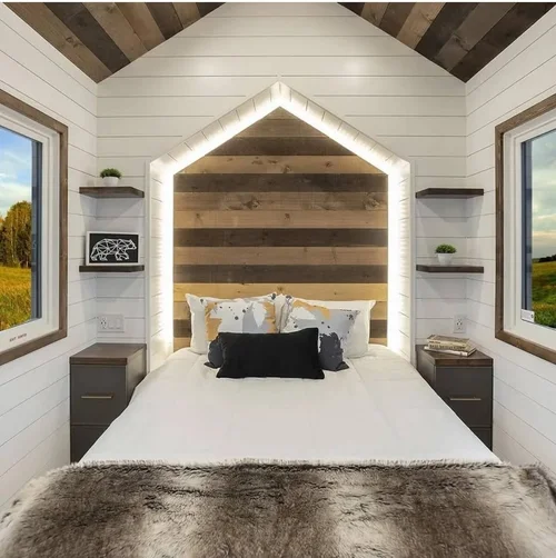 Private Main Floor Bedroom - C.S.A.-Certified - Luxury Living in Little Liberty image 2