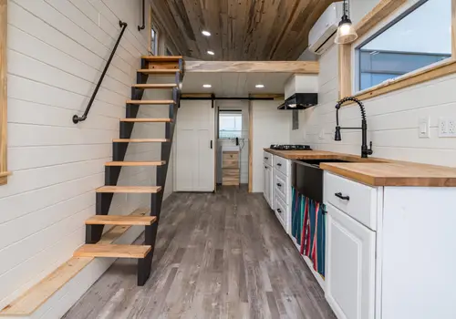 20-Foot Tiny Home – Ready for Move-In! For Sale in Oregon image 2