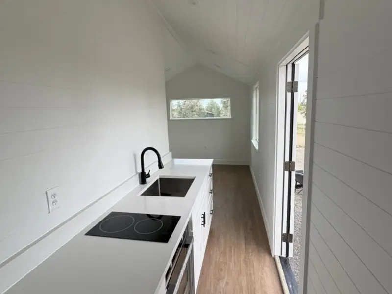 Cocoon Homes 300 Series photo 3