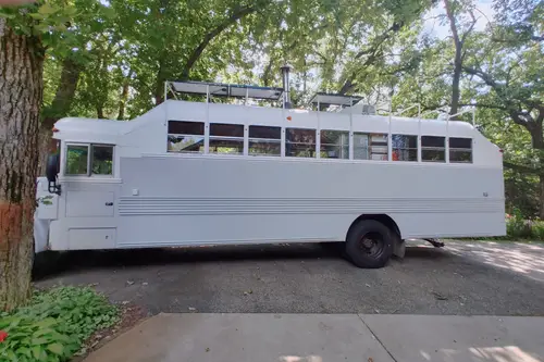 FOR SALE: Blue Bird Thomas 3800 65 Passenger Skoolie - 1 bedroom Converted Bus 340 sqft in Elko New Market, Minnesota
