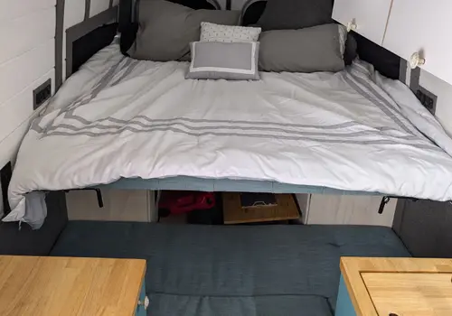 PRICE DROP! For Sale: Turnkey 2019 Mercedes Sprinter Adventure Van! image 4