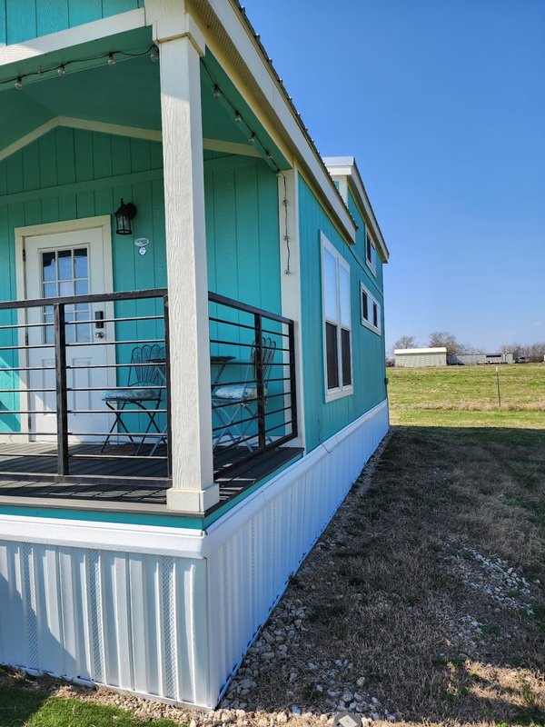 Spacious Tiny Home Retreat - Move-In Ready!