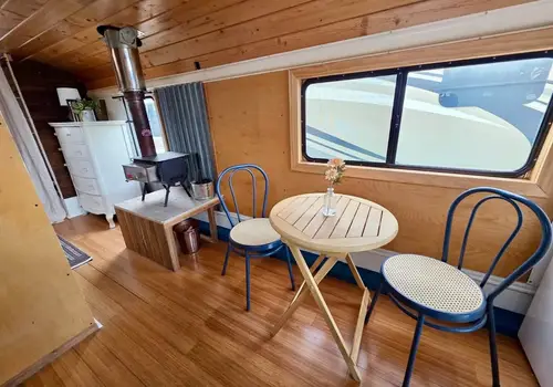 FOR SALE: Tiny Home in a 1980 Vintage Bus image 5