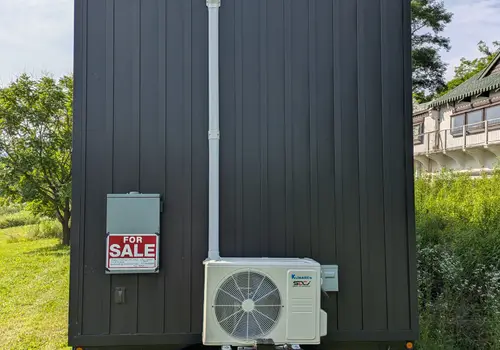 Brand New Designer Tiny Home on Wheels image 5