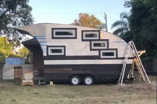 Wave-Inspired Tiny Home Shell For Sale in Florida! - 1 bedroom Tiny House in Lake Worth, Florida