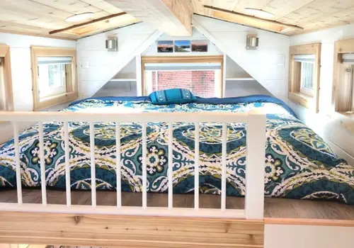 Custom Luxury Tiny Home on Wheels in Maine! Delivery Available image 4